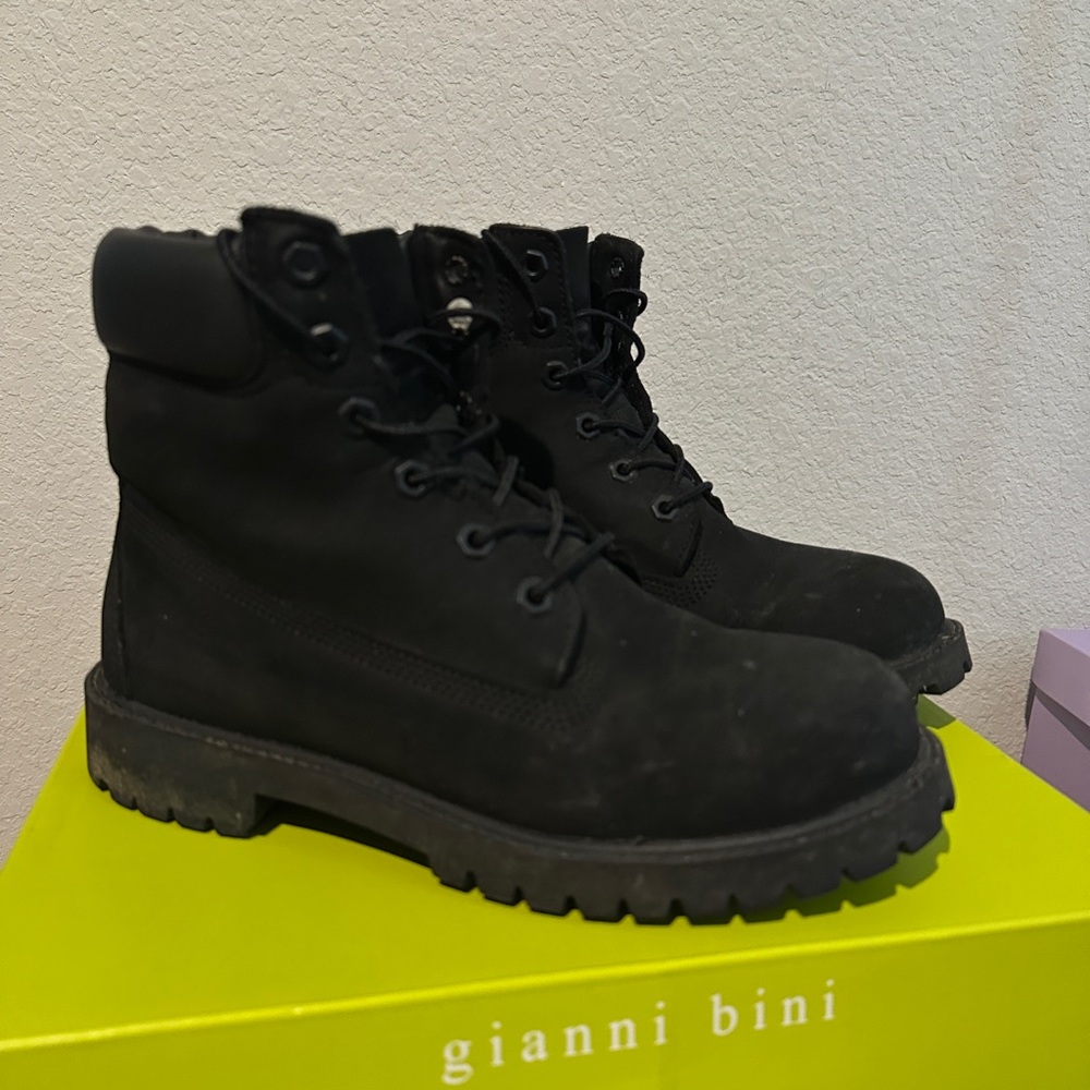 Black timberlands